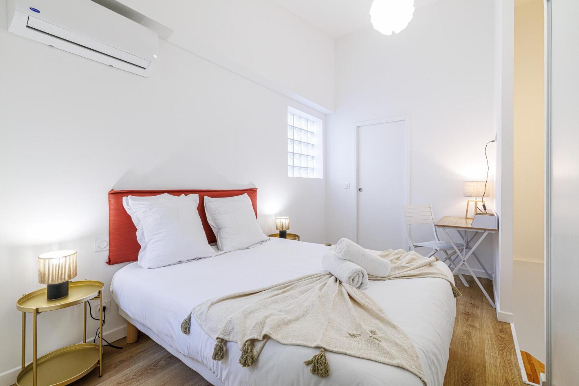 1 Bdr Duplex Downtown - Ac Appartement