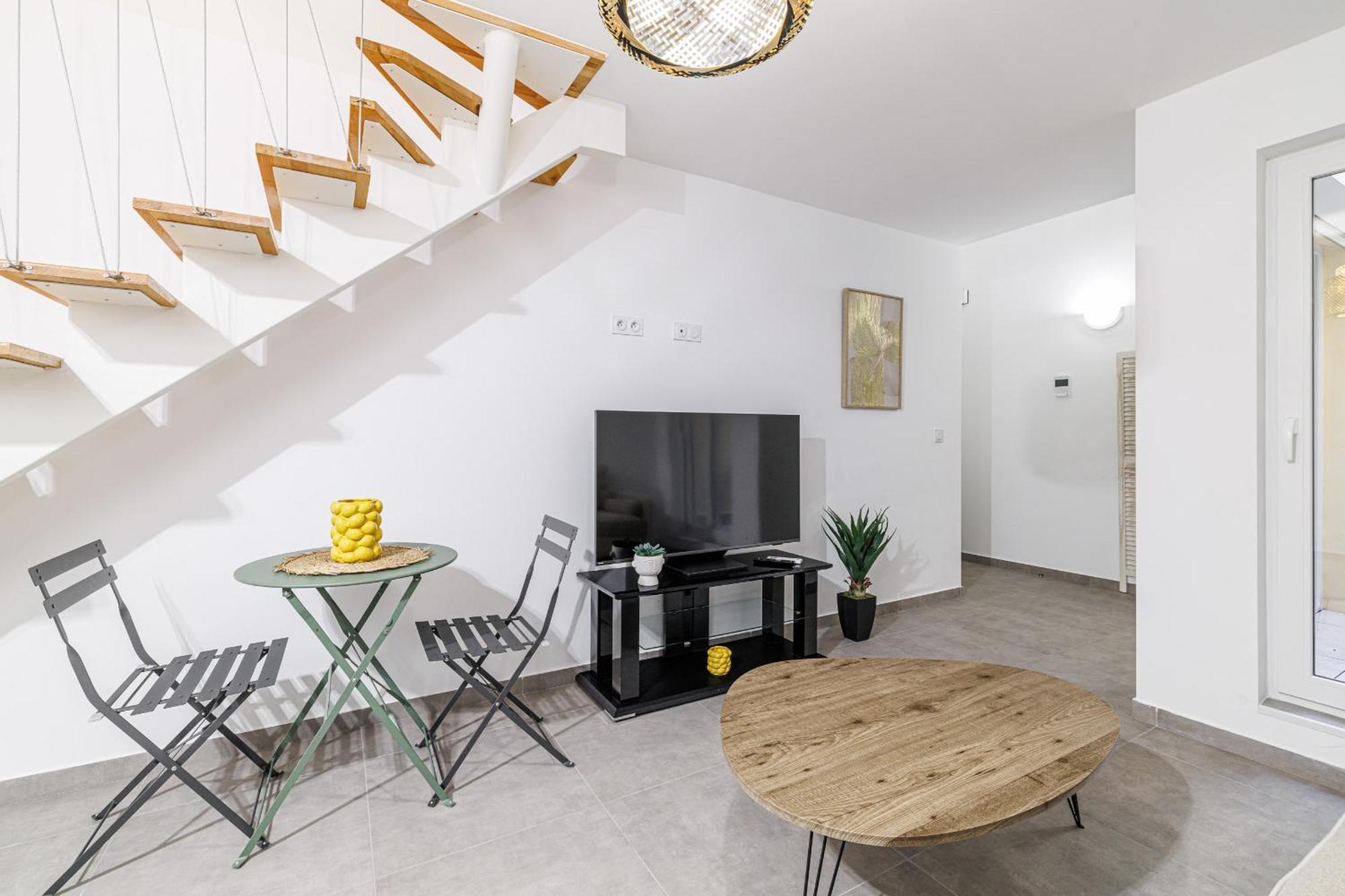 Appartement 1 Bdr Duplex Downtown - Ac Nice