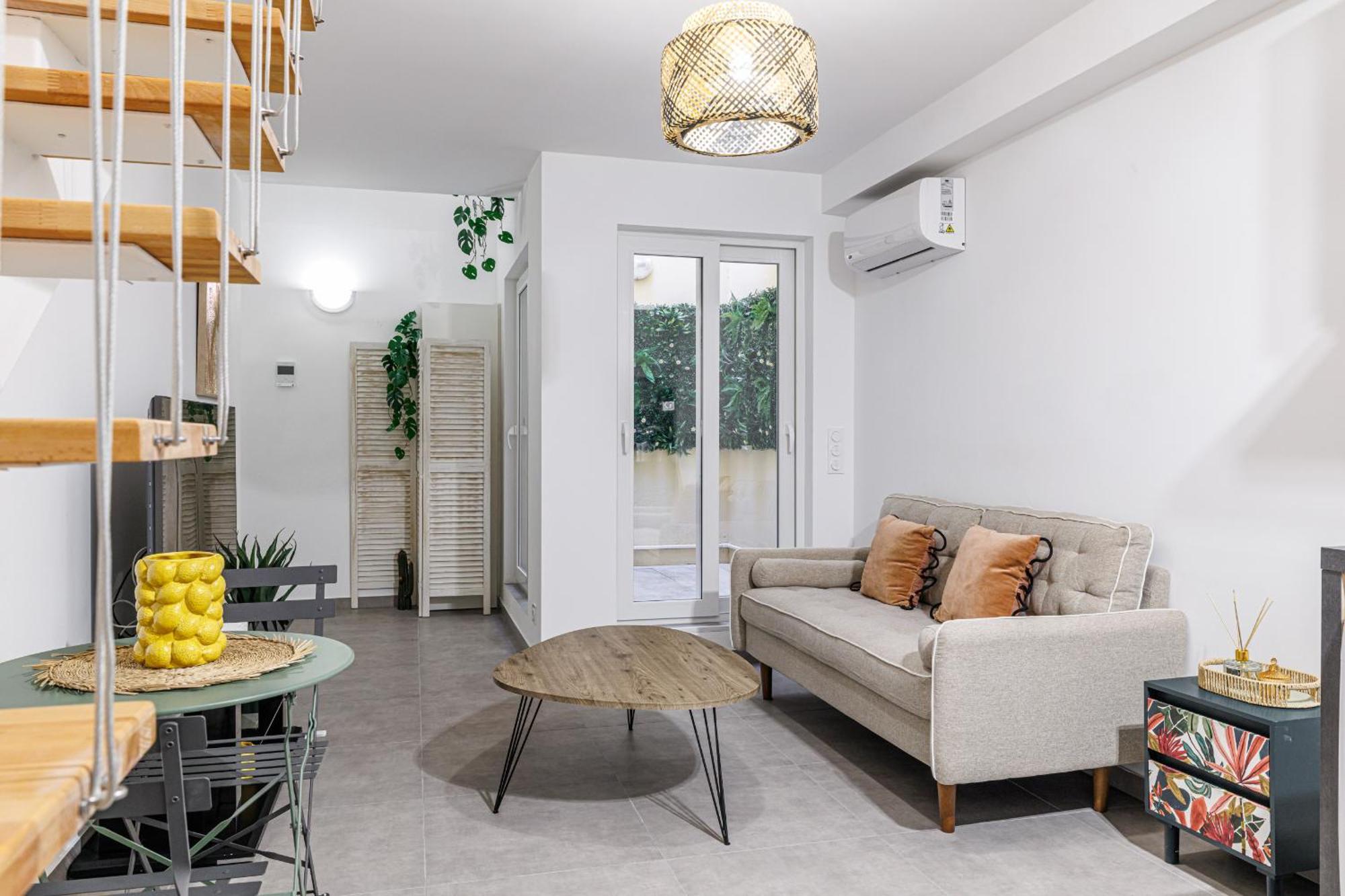 1 Bdr Duplex Downtown - Ac Appartement *